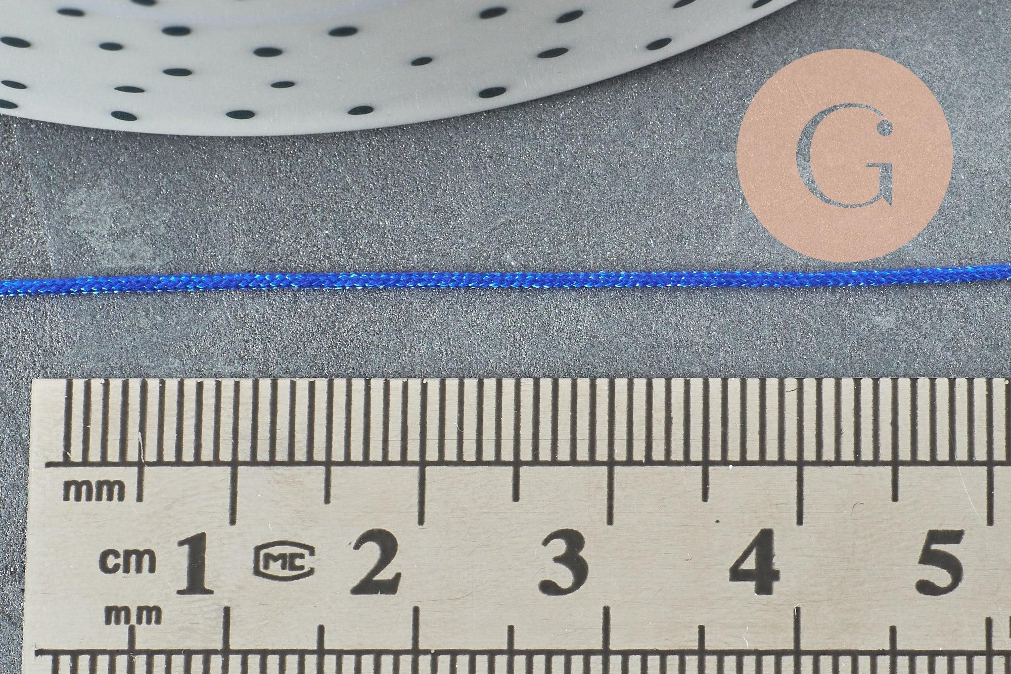 Cordon polyester bleu roi 0.8mm, x5 mètres (G3217)