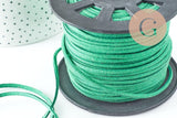 Cordon suédé vert à paillettes imitation cuir4mm, x1 mètre (G1287)