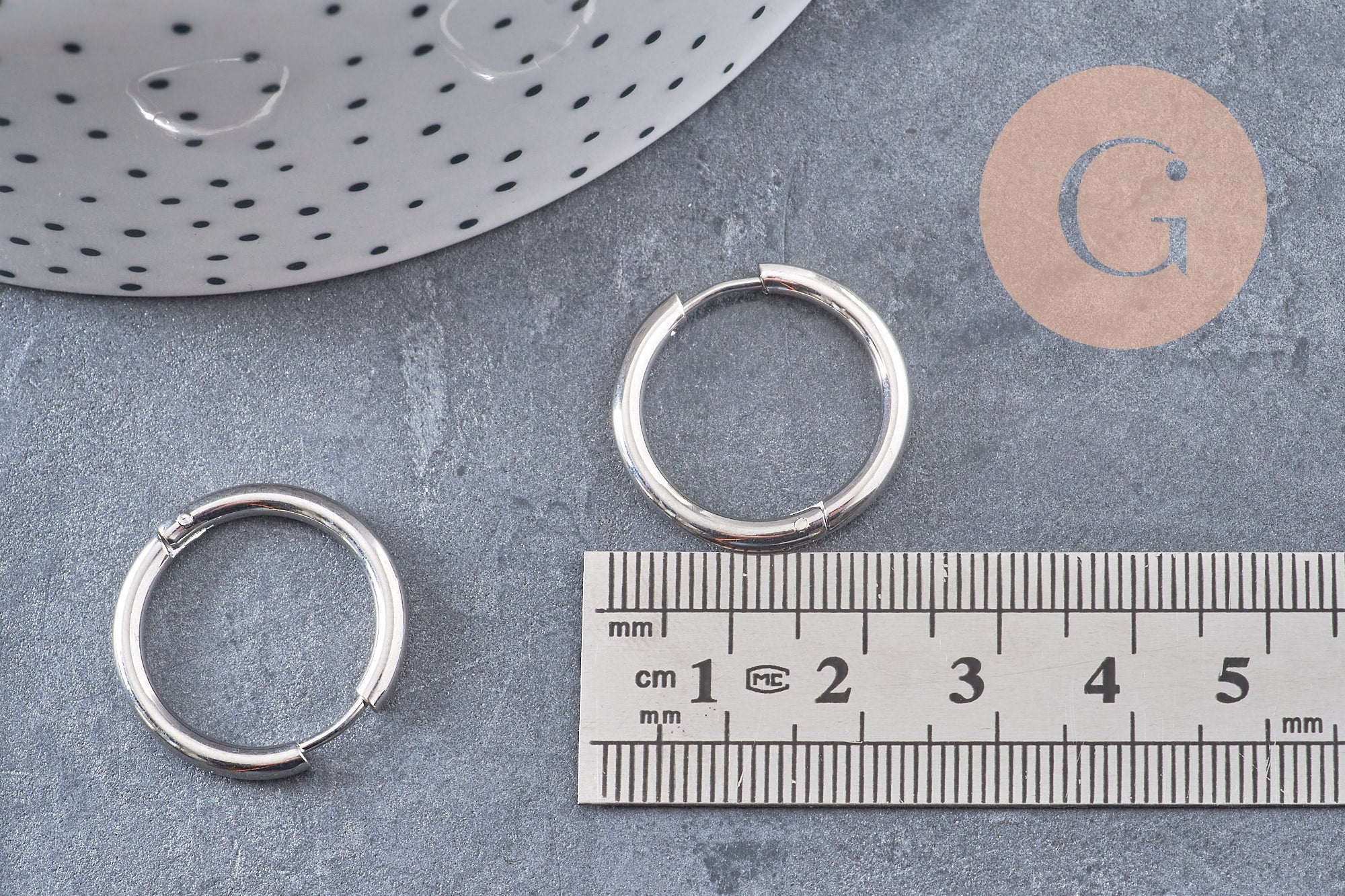 Créoles fine acier 304 inoxydable platine 23mm, x1 paire (G10864)