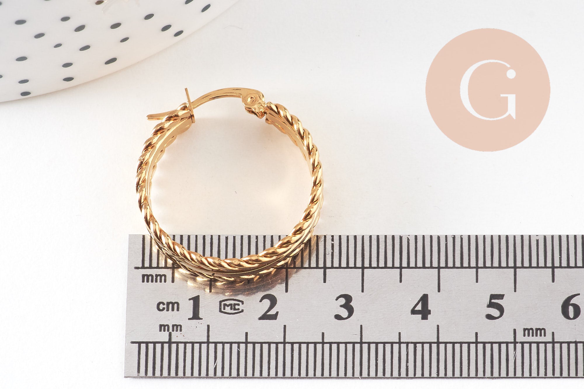 Créoles larges acier doré, oreille percée,sans nickel, boucles sans nickel, boucles acier, 27mm la paire (G0213)