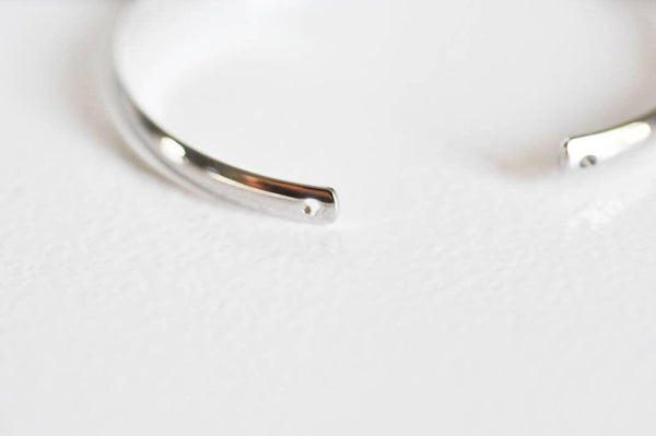 EP Bracelet jonc réglable finition or blanc percé 55mm, x1 (G0525)