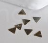 EP Cabochons triangle cuivre 2 trous,fourniture créative, breloque laiton,Sans nickel, breloque cuivre, triangle,création bijoux, les 10,9mm