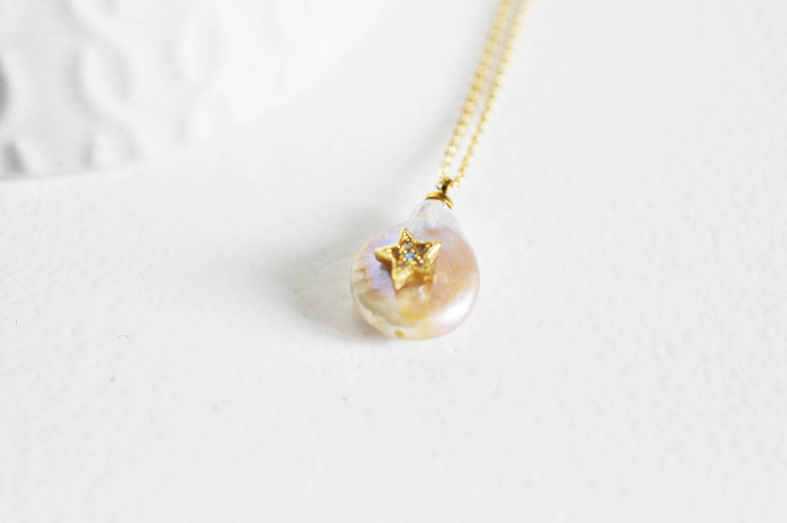EP Collier chaine acier dorée 14k perle étoile, chaine fantaisie,collier sans nickel,perle naturelle, acier doré,chaine complète,2mm,42cm,G3421