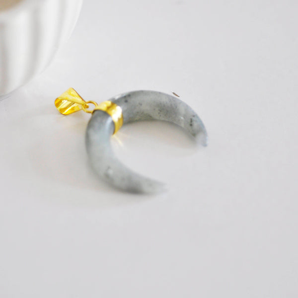 EP Pendentif Lune Labradorite naturelle 32mm (G2380)