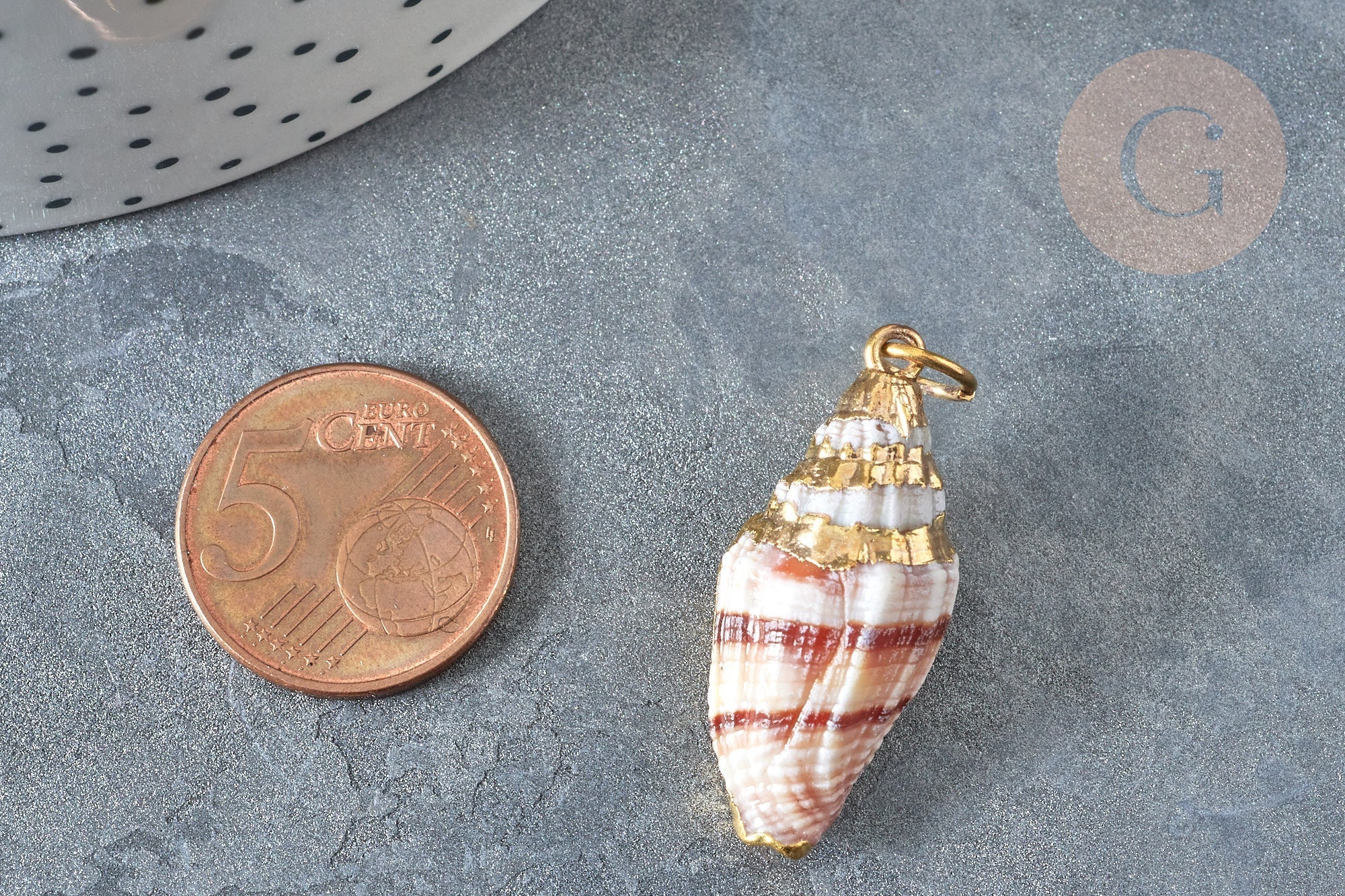 EP Pendentif coquillage marron spirale doré 30-50mm, Pendentif coquillage pour création bijoux x1 (G9256)