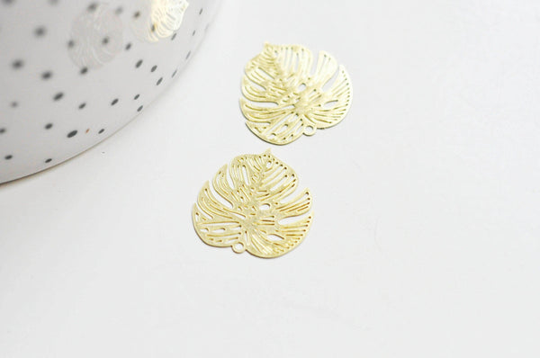 EP Pendentif estampe filigrane feuille monsterosa laiton doré, Pendentif très fin et léger pour création de bijoux, x 2,18x 18mm G3696