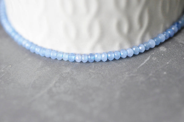 EP Perle abacus jade bleu clair, jade naturel,perle facette,4x2mm,fil de 36 cm G3909