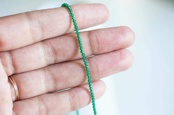 EP Perle émeraude 2mm,emeraude synthétique, perle pierre,bijou pierre,pierre précieuse,perles bijoux,2mm,fil 160 perles-G469