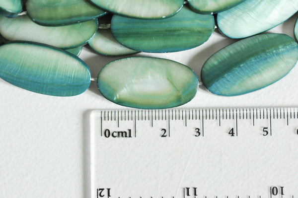 EP Perle ovale nacre verte naturelle, perle rectangulaire, coquillage teinté vert, 30mm, fil de 13-G1061