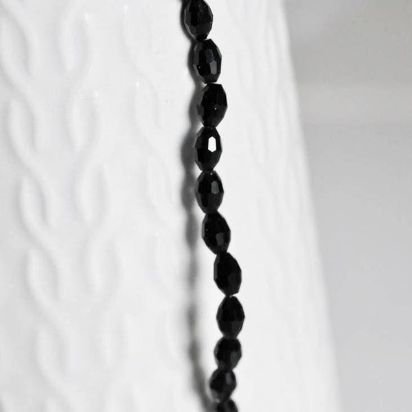 EP Perles verre noir, Perles verre, perle forme ovale, fourniture créative, grain de riz, verre noir, création bijoux, fil de 70-G564