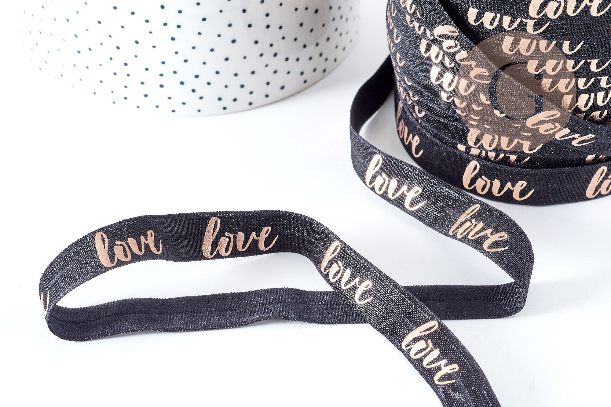 EP Ruban Élastique Large 16mm "LOVE" Or Rose sur Fond Noir – Idéal Bracelet EVJF & Couture X1 mètre (G8310) (adn)