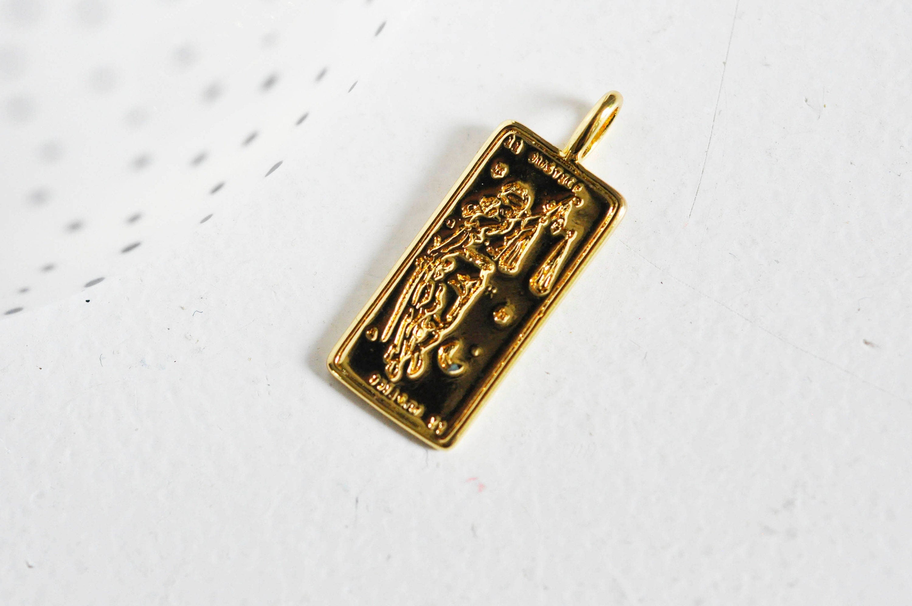 EP pendentif médaille rectangle Justice laiton doré 18k cristal sans nickel,création bijoux,pendentif amour, 29.4mm G3561