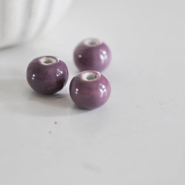EP perle ronde en porcelaine céramique violet lilas pour création de bijoux, création bijoux, x 5, 1.5cm,(G3112)