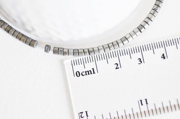 EP -perles disque heishi pyrite naturelle 3mm, x1 fil de 130 perles (G2367)