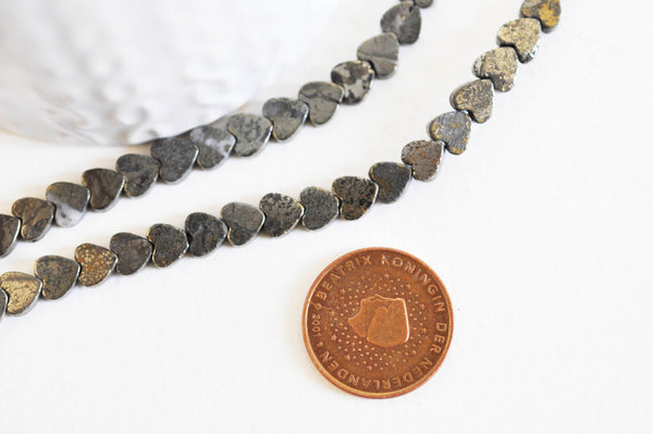 EP perles pyrite coeur,perles pyrite, fabrication bijoux, pyrite naturelle, coeur pierre pyrite,création bijoux,6mm,fil de 70 perles,G3408