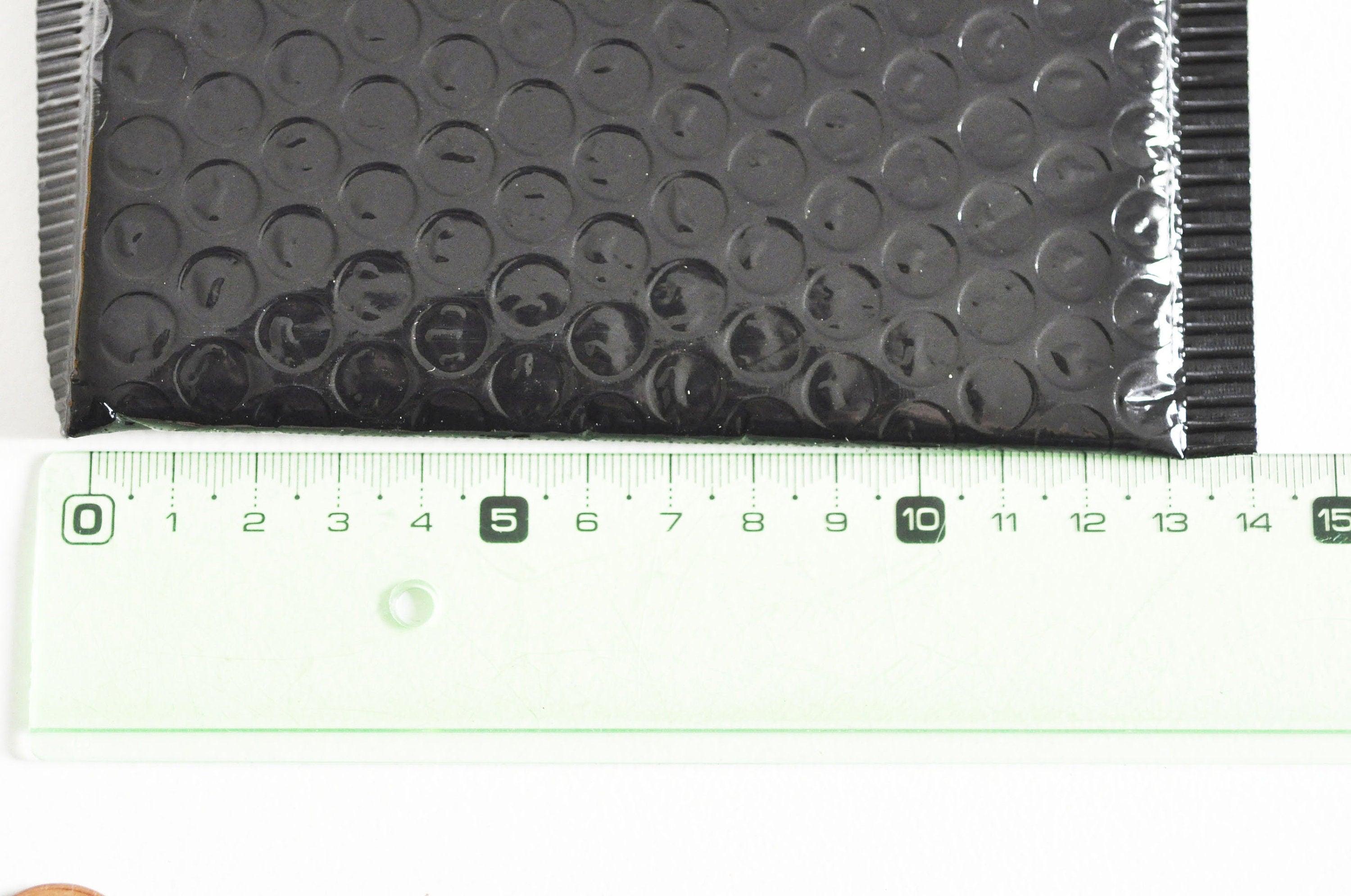 Enveloppes à bulles en plastique noir brillant 150x130mm, x10 (G3211)