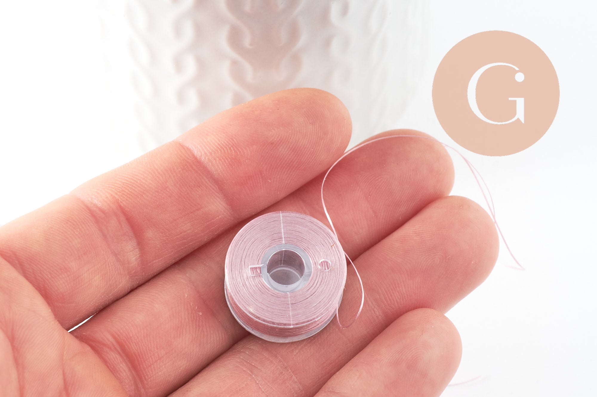 Fil pour tissage de perles delica miyuki nylon rose 0.1mm, x1 rouleau de 46 mètres (G10564)