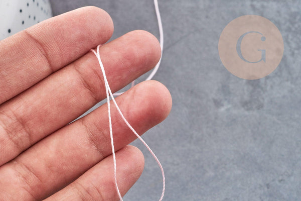 Fil rose clair nylon à broder-couture-bijoux 0.6mm, x10 mètres (G9303)