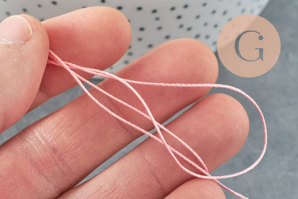 Fil rose clair nylon pour broderie couture bijoux 0.7mm, x 10 Mètres (G3637)
