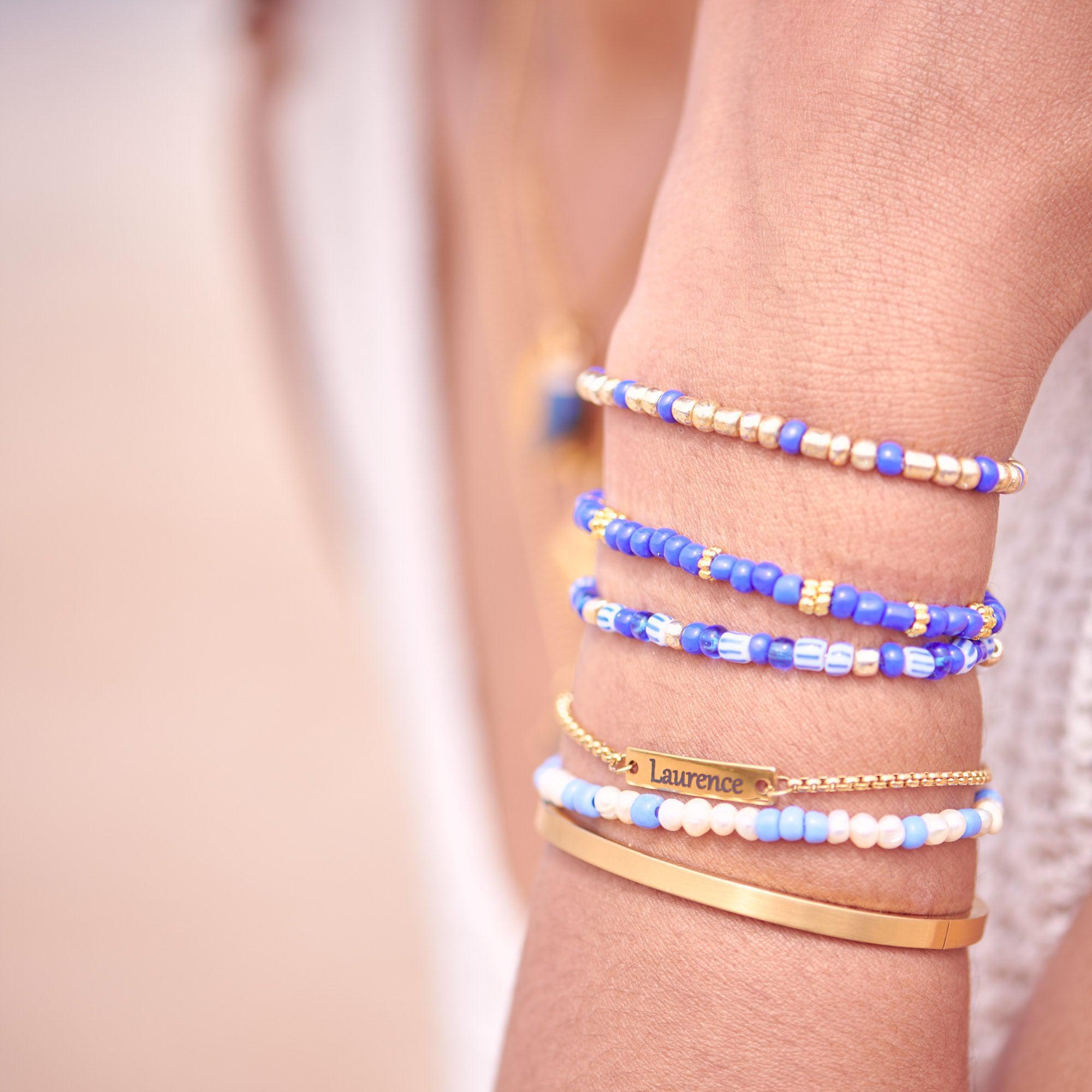 Grosses perles de rocaille bleu tendre 4mm, x10Gr (G3817)