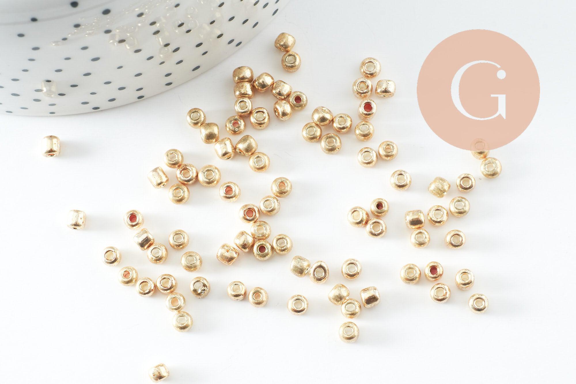 Grosses perles rocaille dorées brillantes 4mm, x 10gr (G1950)