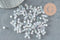 Grosses perles rocaille transparentes irisées 4mm, x 20Gr (G1392)