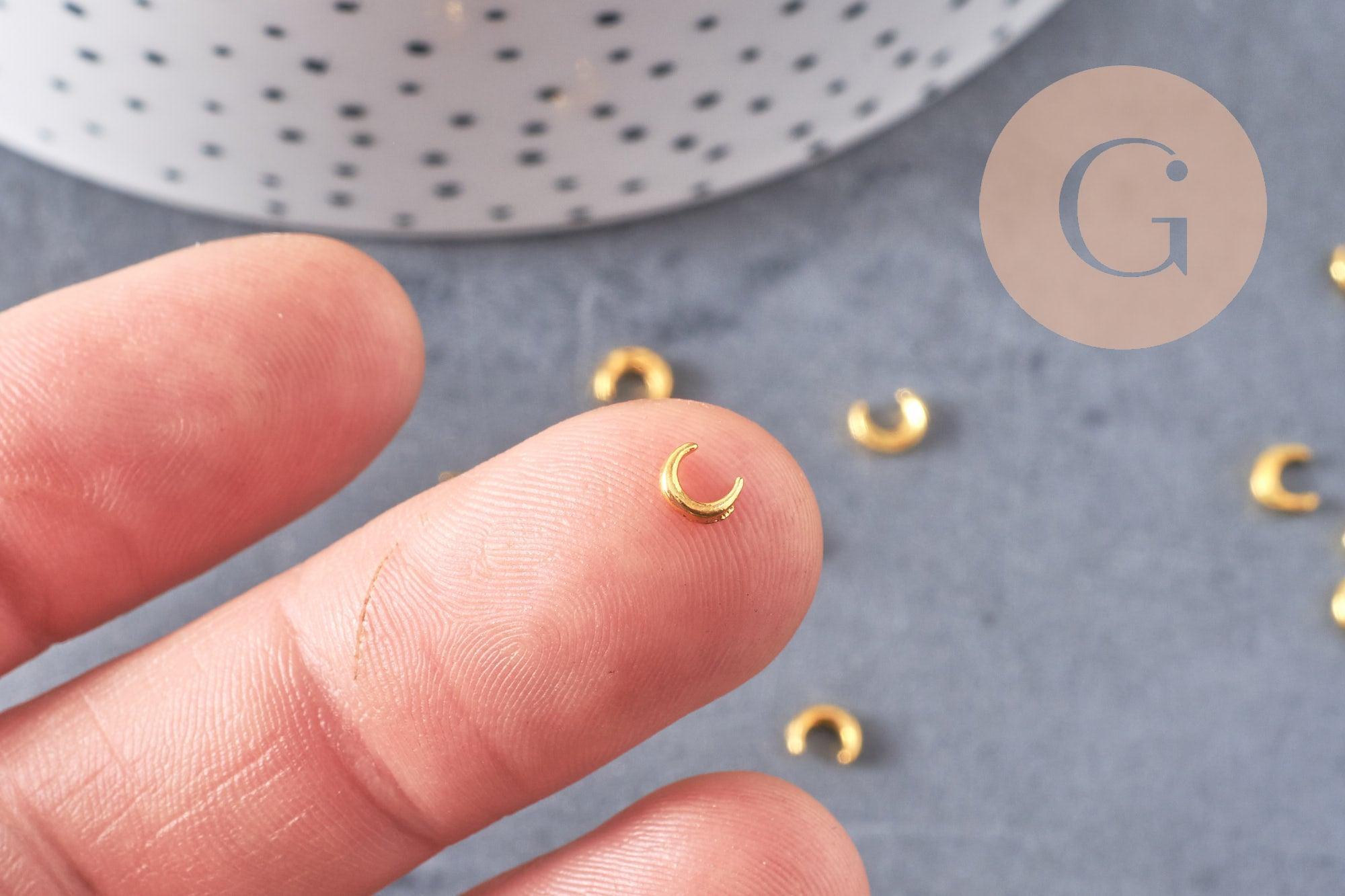 Lune à coller zamac doré 4x5mm,fournitures à coller pour décorer pierres et bijoux en inclusion résine, x2 G8250
