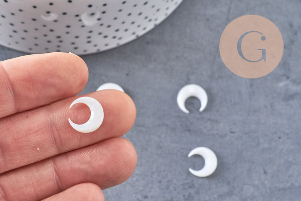 Lune nacre blanche naturelle,pendentif lune,coquillage blanc,corne percée,création bijoux,Pendentif nacre,13x12mm, les 2 (G3253)