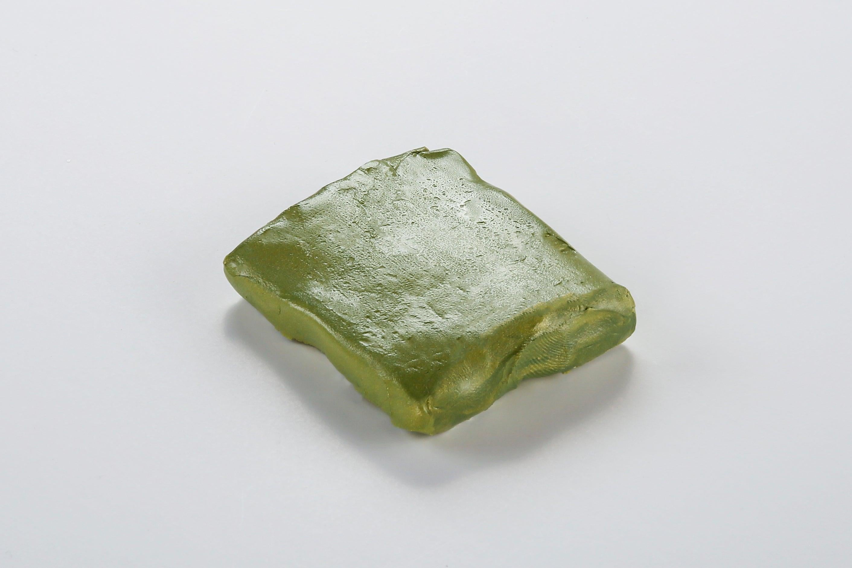 Pâte polymère Cernit METALLIC - Or vert x56g (G10456)