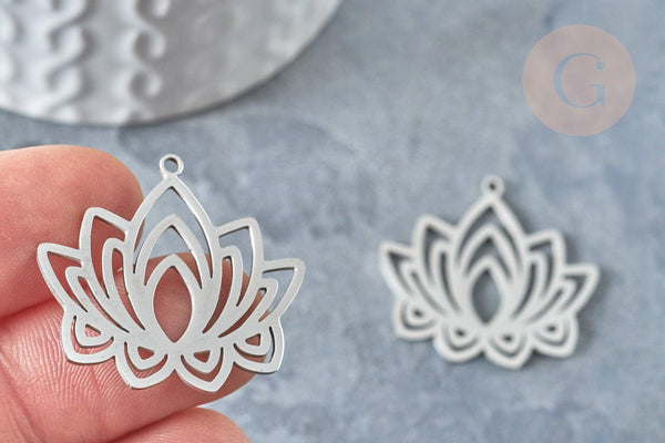 Pendentif Fleur de lotus acier 201 inoxydable argenté 27mm, x1 (G7862)