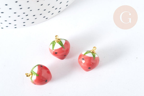 Pendentif Fraise porcelaine et laiton doré rouge 18~20mm, pendentif fruit , x1 G7450