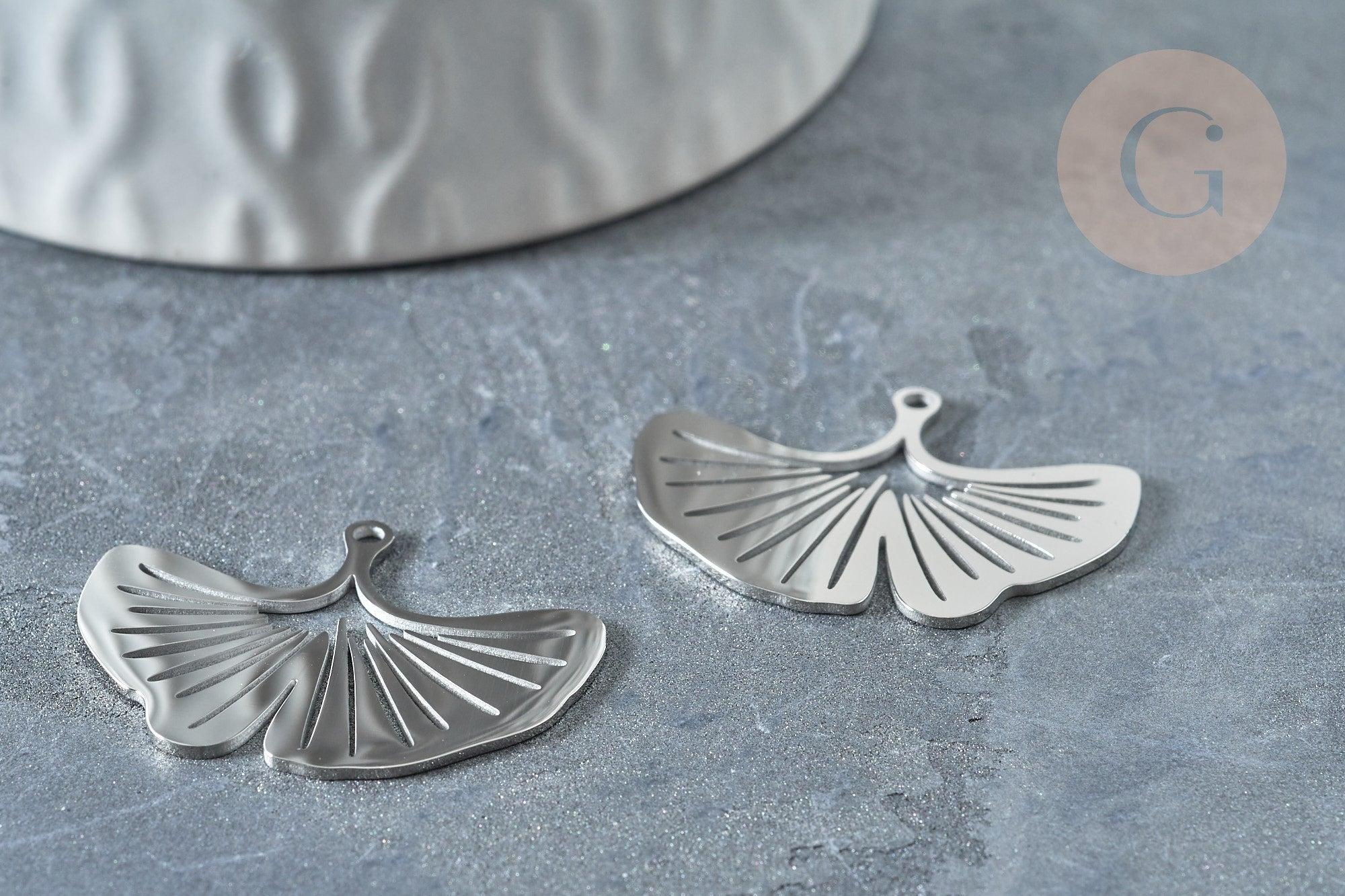 Pendentif acier inoxydable platine feuille gingko 23mm, x1 (G7610)