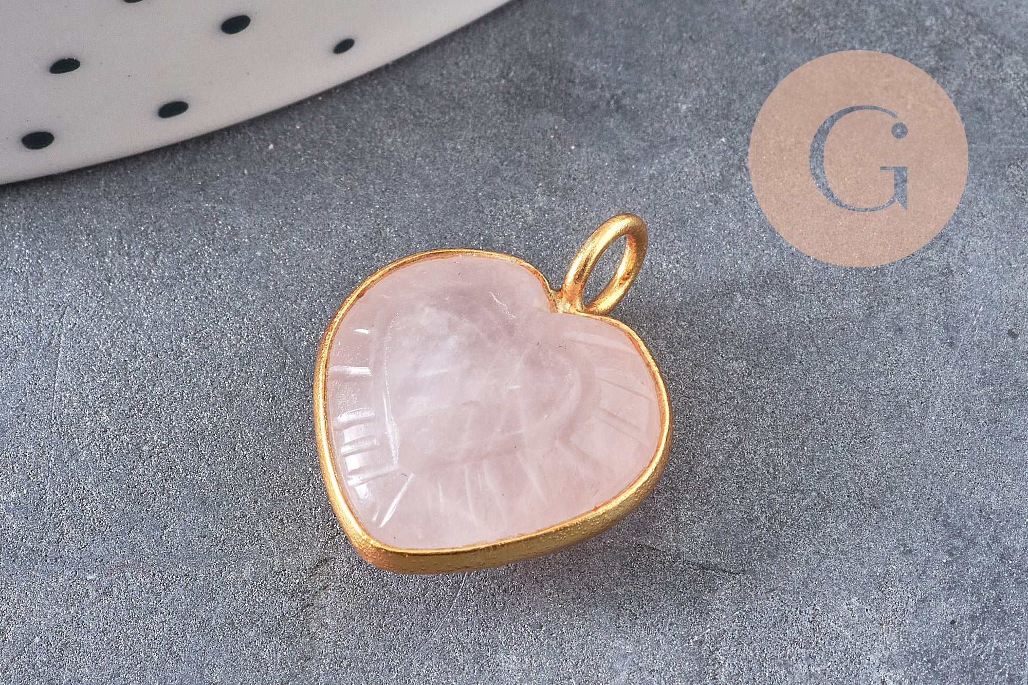 Pendentif coeur gravé pierre naturelle rose naturel argent 925 doré 18K 14mm, x1 (G10843)