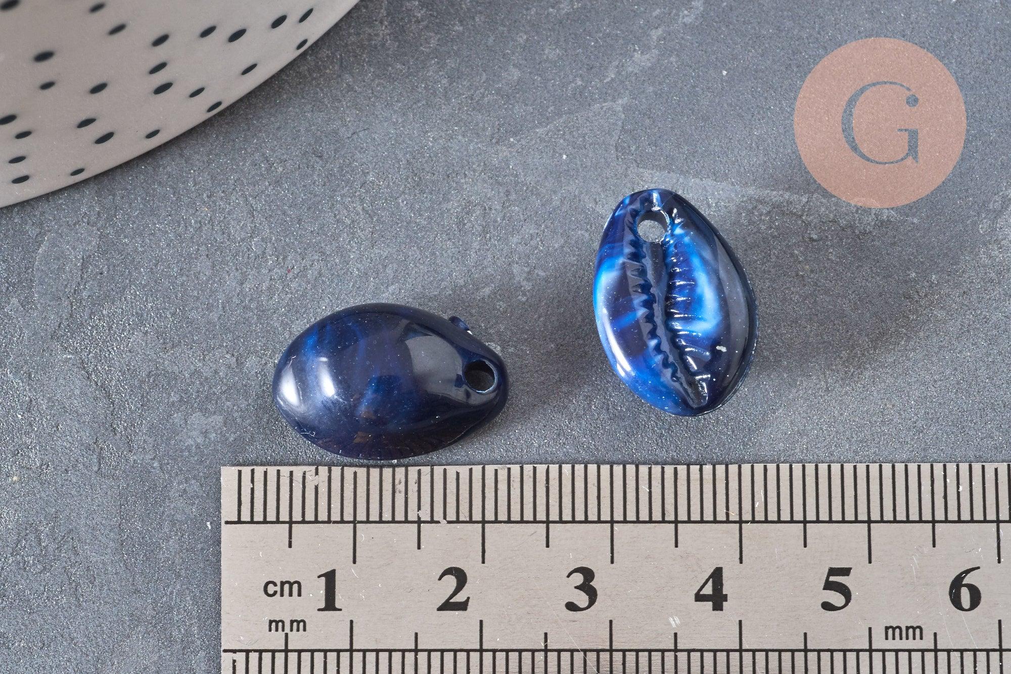 Pendentif coquillage cauri acrylique bleu marbré 19mm, x10 (G1280)