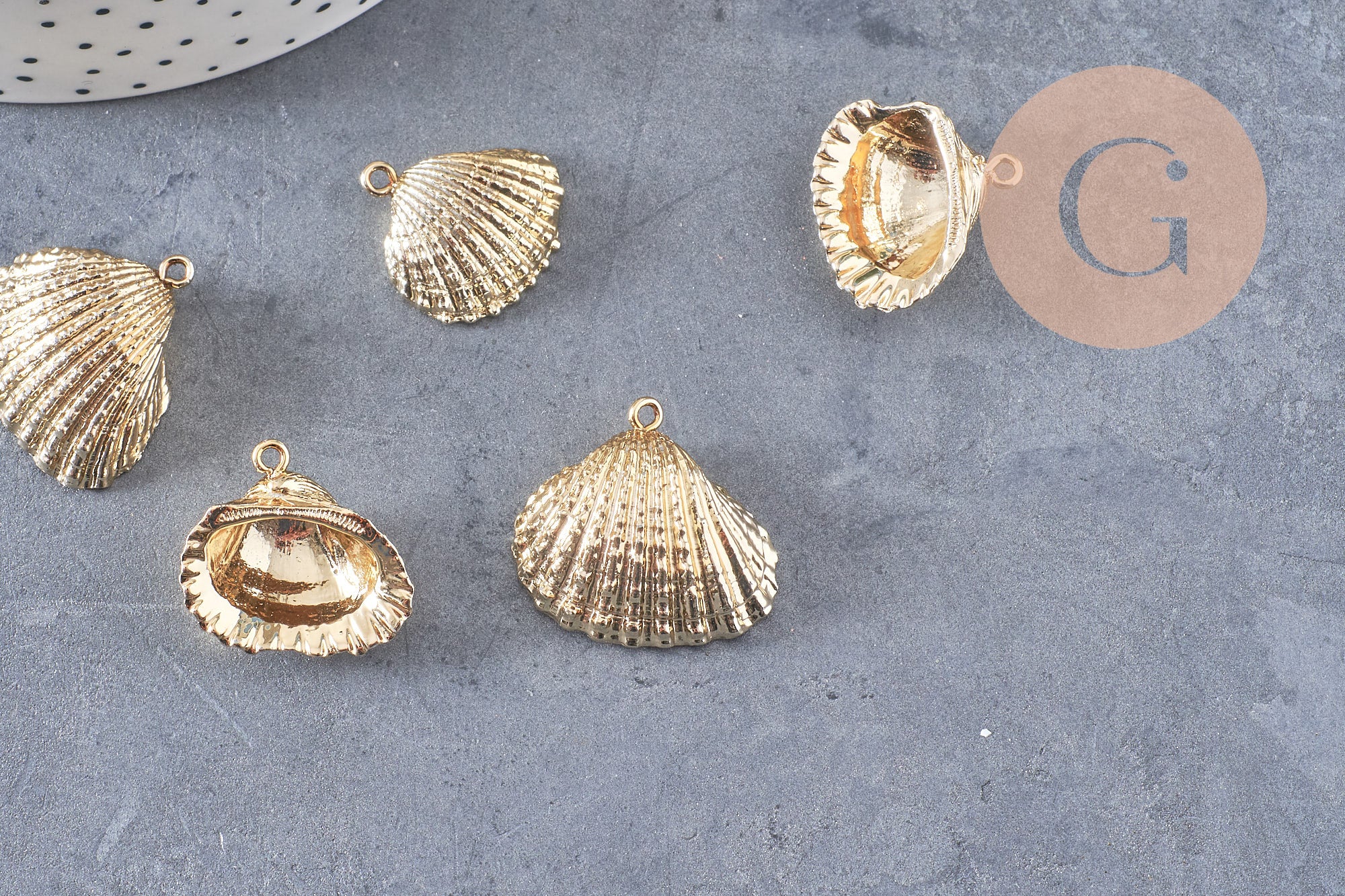 Pendentif coquillage naturel coque doré, fourniture créative, pendentif doré, coquillage or,21-25mm, x1 G3725