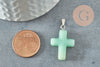 Pendentif croix aventurine verte naturelle laiton platine 15mm, x1 (G1977)