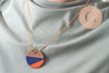 Pendentif disque en bois de noyer résine bleus et orange 37mm, x2 (G9849)