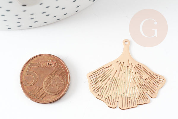 Pendentif estampe filigrane feuille gingko laiton doré 30x33mm, Pendentif très fin et léger, x2 (G4440)