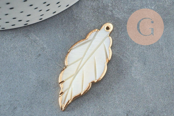Pendentif feuille nacre naturelle support doré 34-45mm,création bijou nacre x1 (G3116)