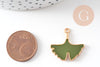 Pendentif feuilles gingko zamac doré émail vert,breloque laiton feuille Gingko pour création bijoux doré, 22.5mm, x2 (G5282)