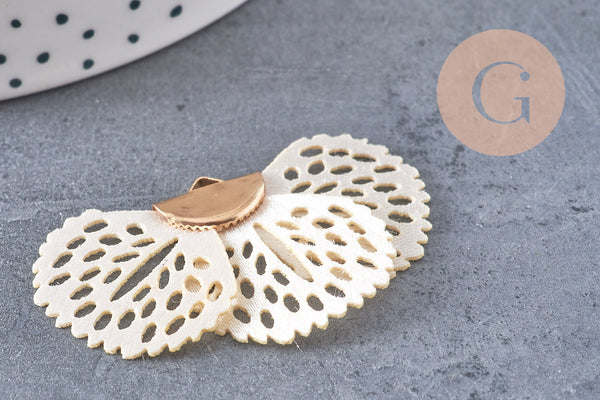 Pendentif fleur tissu soie blanche support doré,pendentif fleur en dentelle de tissu, 25x38mm, x 2 (G4539)