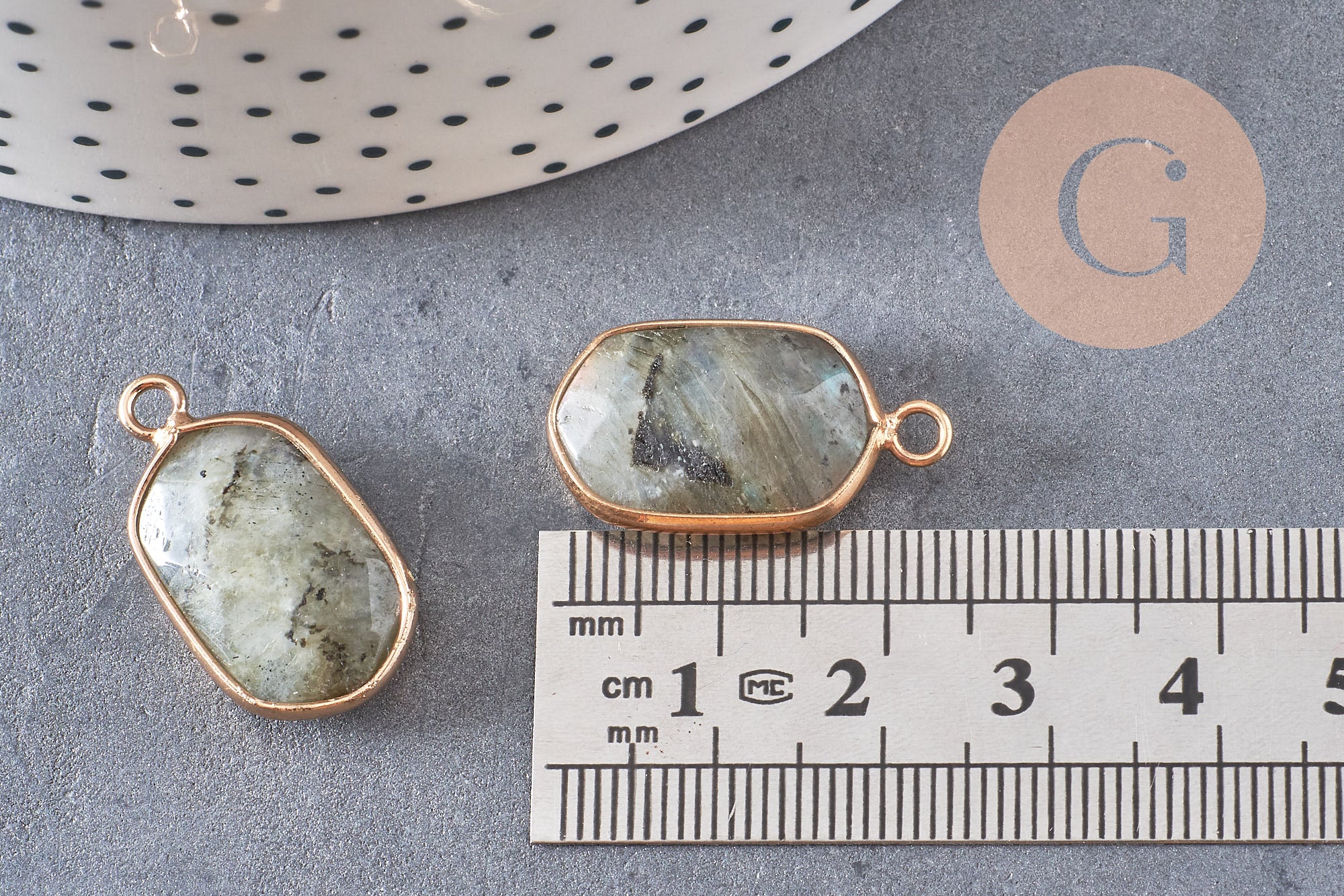 Pendentif hexagone labradorite,pendentif pierre, support doré,création bijou, pierre naturelle,bijou pierre, labradorite naturell,25mm-G1871