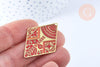 Pendentif losange gravé laiton doré email rouge 38.5mm, x1 (G6693)