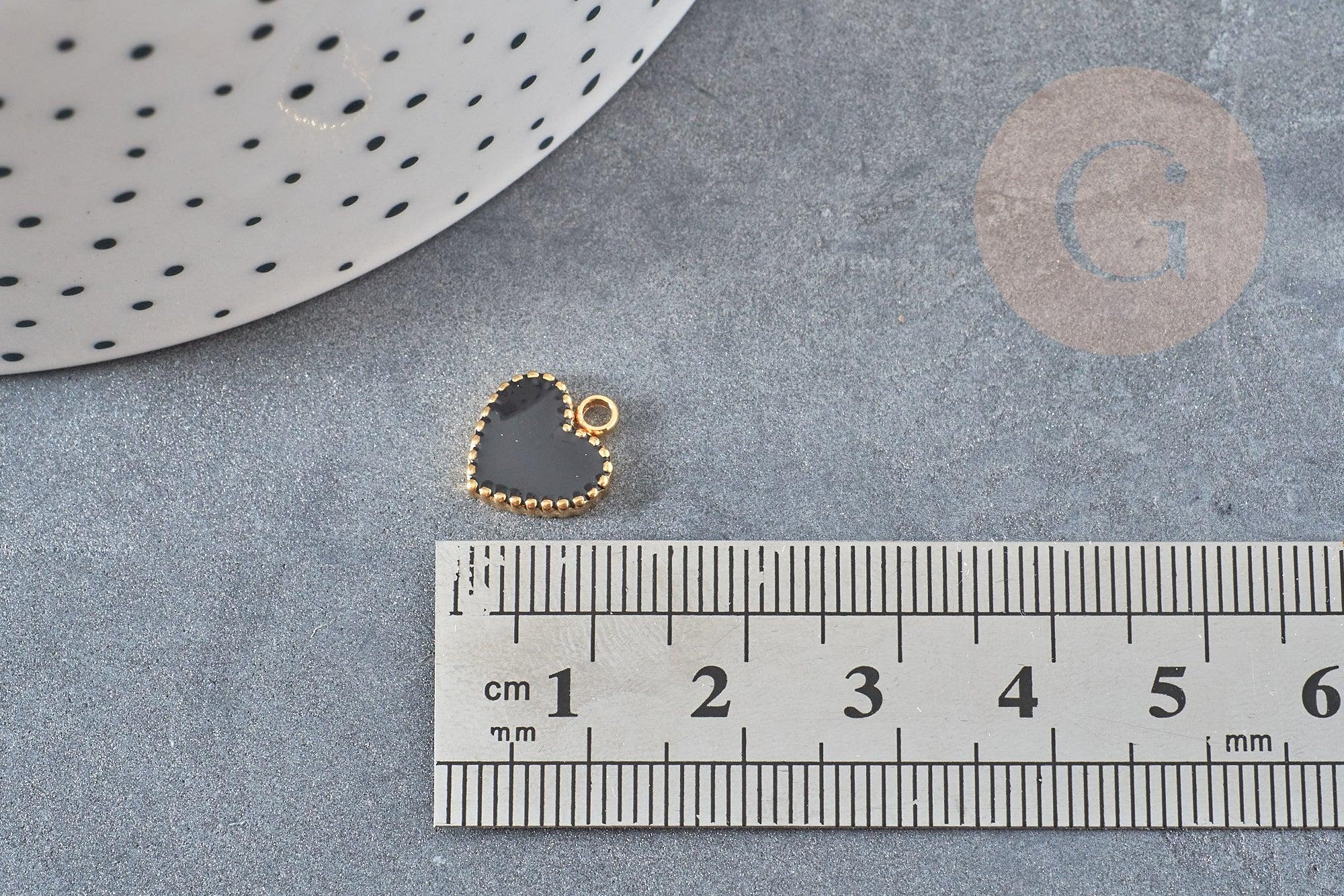 Pendentif médaille coeur acier doré émail noir, pendentif acier doré,sans nickel,médaille acier,11mm x1 G4885
