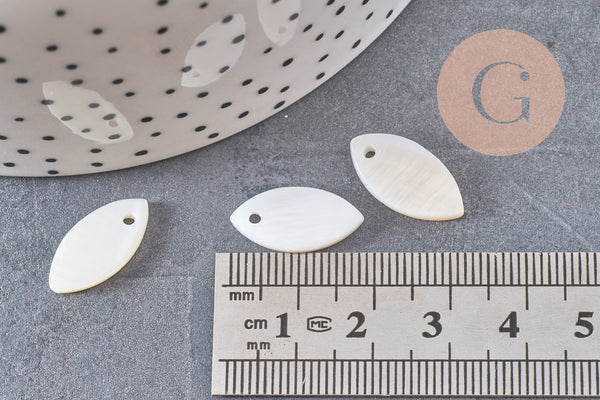 Pendentif navette nacre blanche naturelle perle ovale 18mm, x10 (G10837)