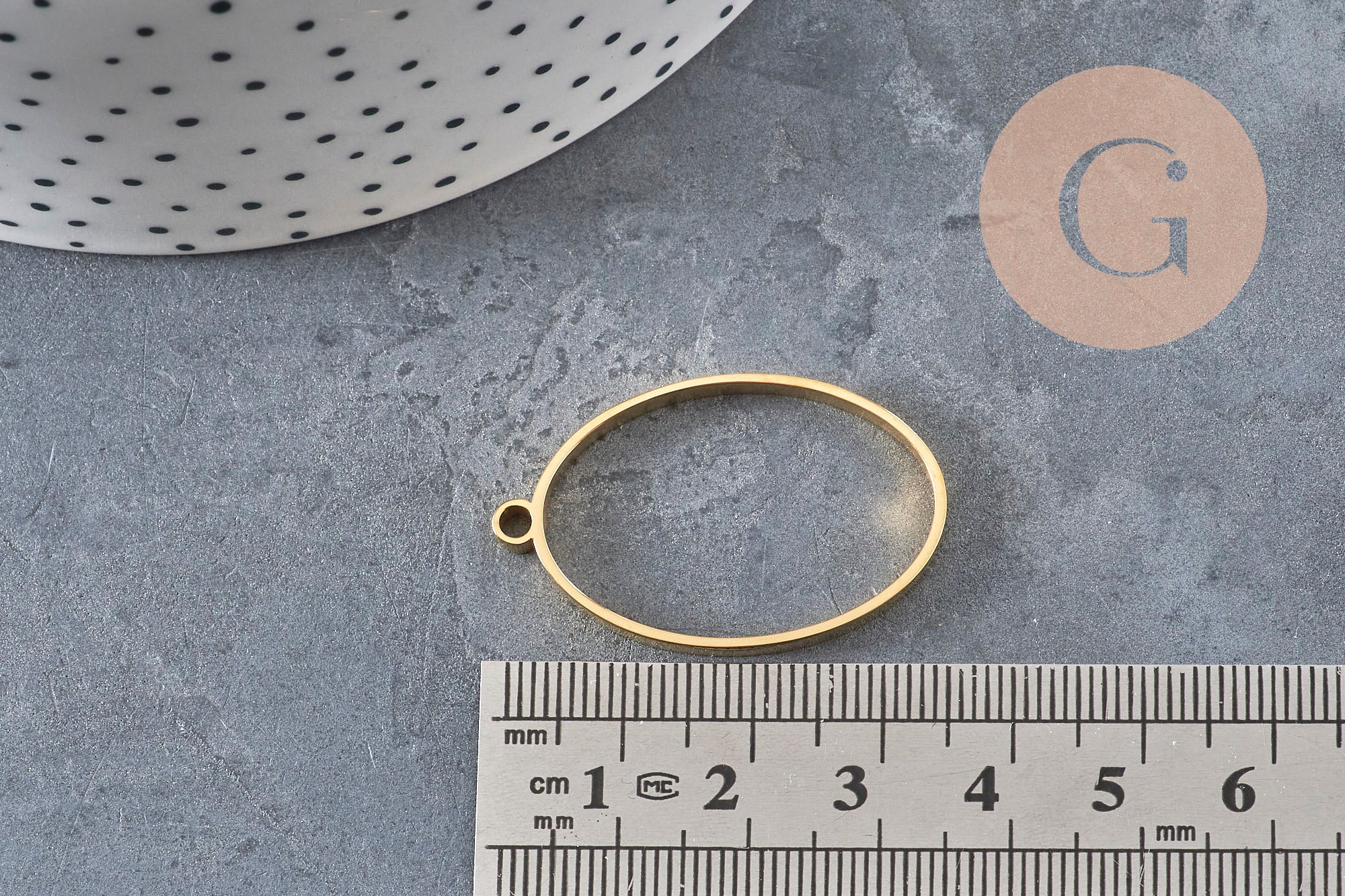 Oval 304 Stainless Steel Gold Tone Open Bezel Pendant 35mm, x1 (G11249)