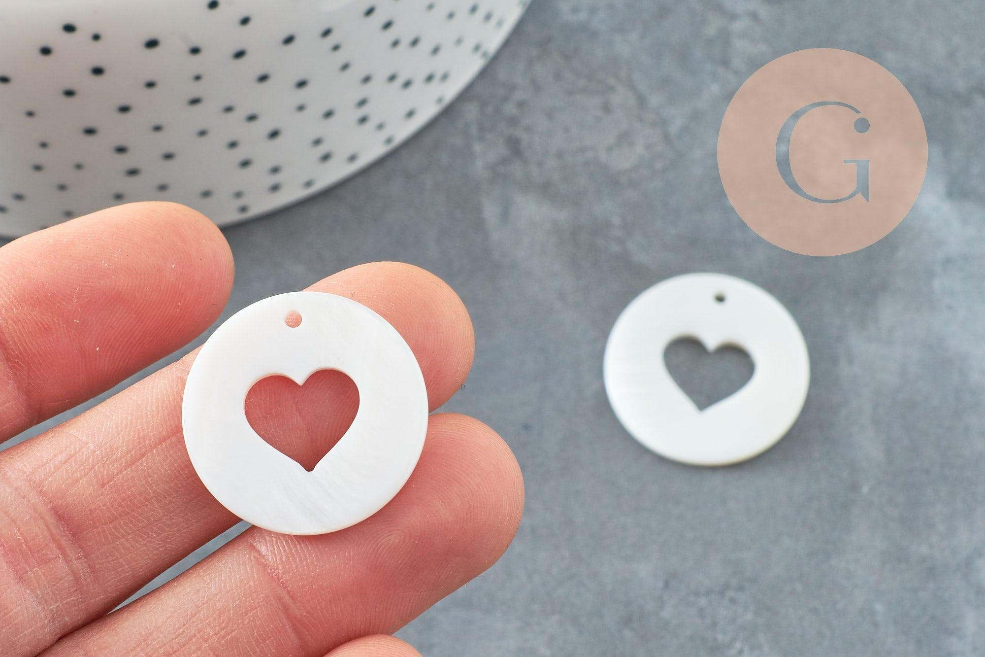 Pendentif rond coeur nacre blanche naturelle 25mm, x2 (G2187)