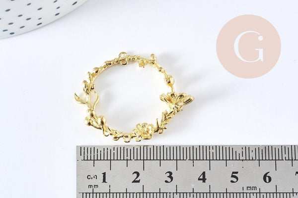 Pendentif rond couronne fleurs laiton brut 38mm, breloque laiton brut pour création bijoux, x1 (G7434)