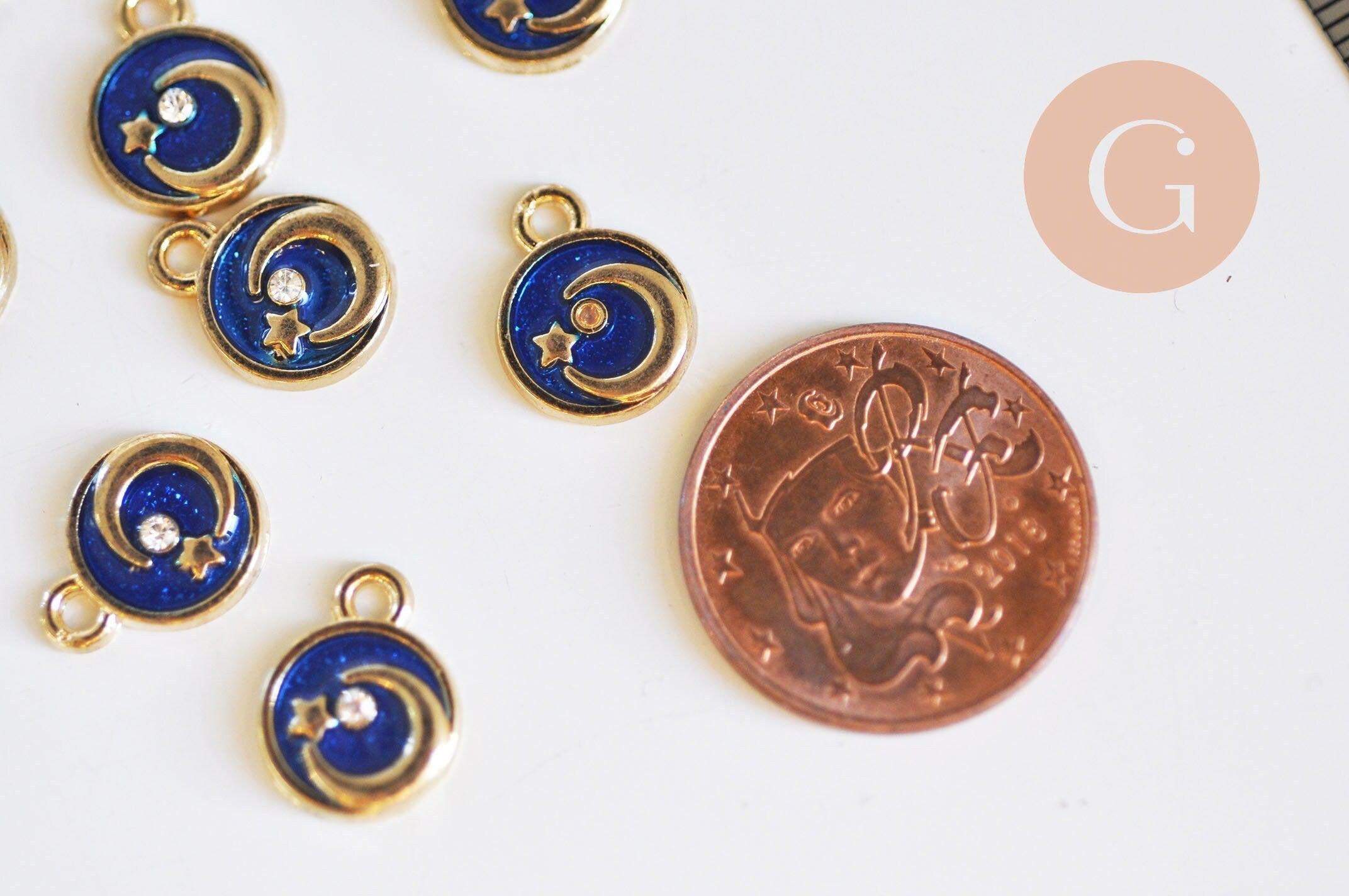 Pendentif rond étoiles de lune émaillé bleu zamac or zircon 13mm, x1 (G5917)