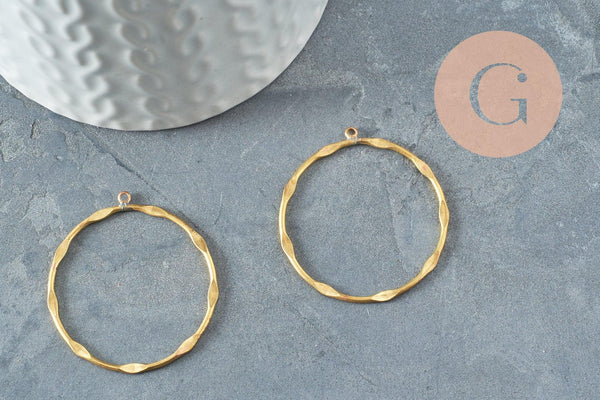 Pendentif rond laiton brut torsadé, Une breloque laiton brut pour créations bijoux laiton,24mm, X2 (G3212)